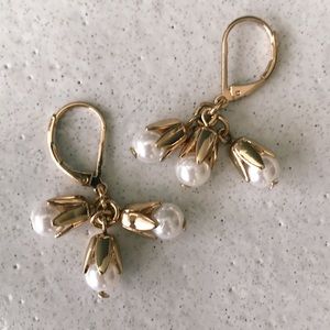 WORN ONCE: Pearl Petal drop earrings